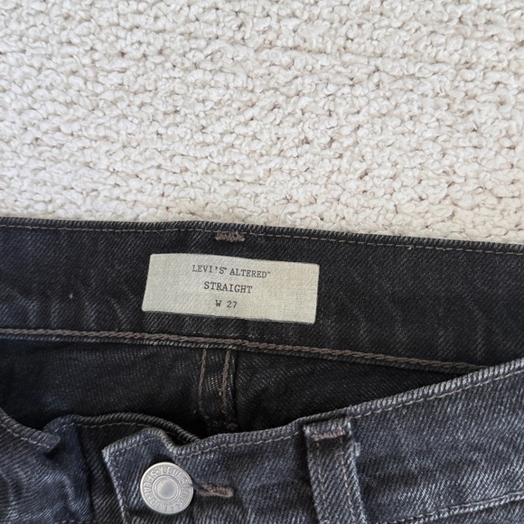 Levi's REVOLVE Altered Straight Leg Black Jeans Distressed Size 27 - Picture 5 of 14